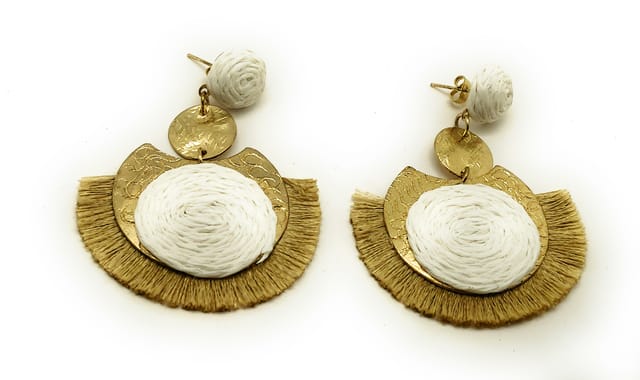 DCA DCA Gold White Earring 2197 Steel Stud Earring