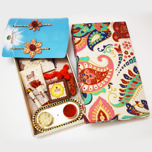 Gaukriti Handmade Cow Dung Eco-friendly Bhai Bhabhi Rakhi Box (GK R 526)