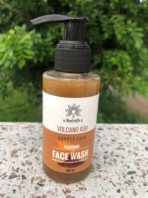 Volcano Ash Facewash - 100 ml