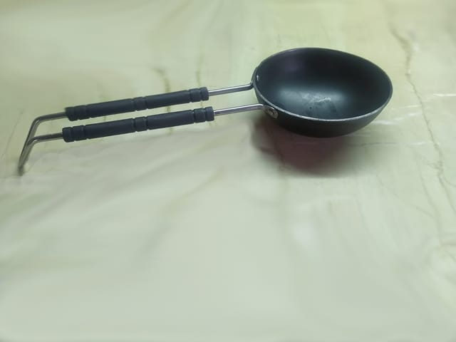 Iron Chhonk Kadhai 4" with Long Handle